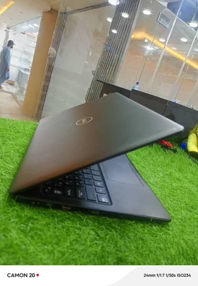 Dell laptop i3 8gan