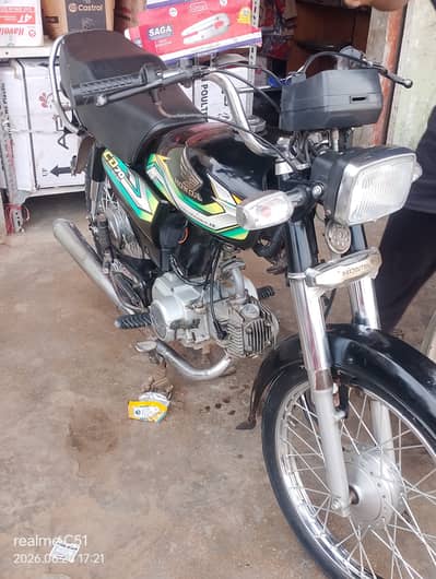 2022 model ha all ok serious buyer contact Karen 03198669351