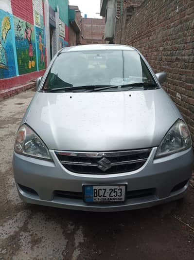 Suzuki Liana 2012