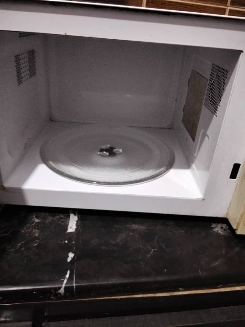 Microwave 1