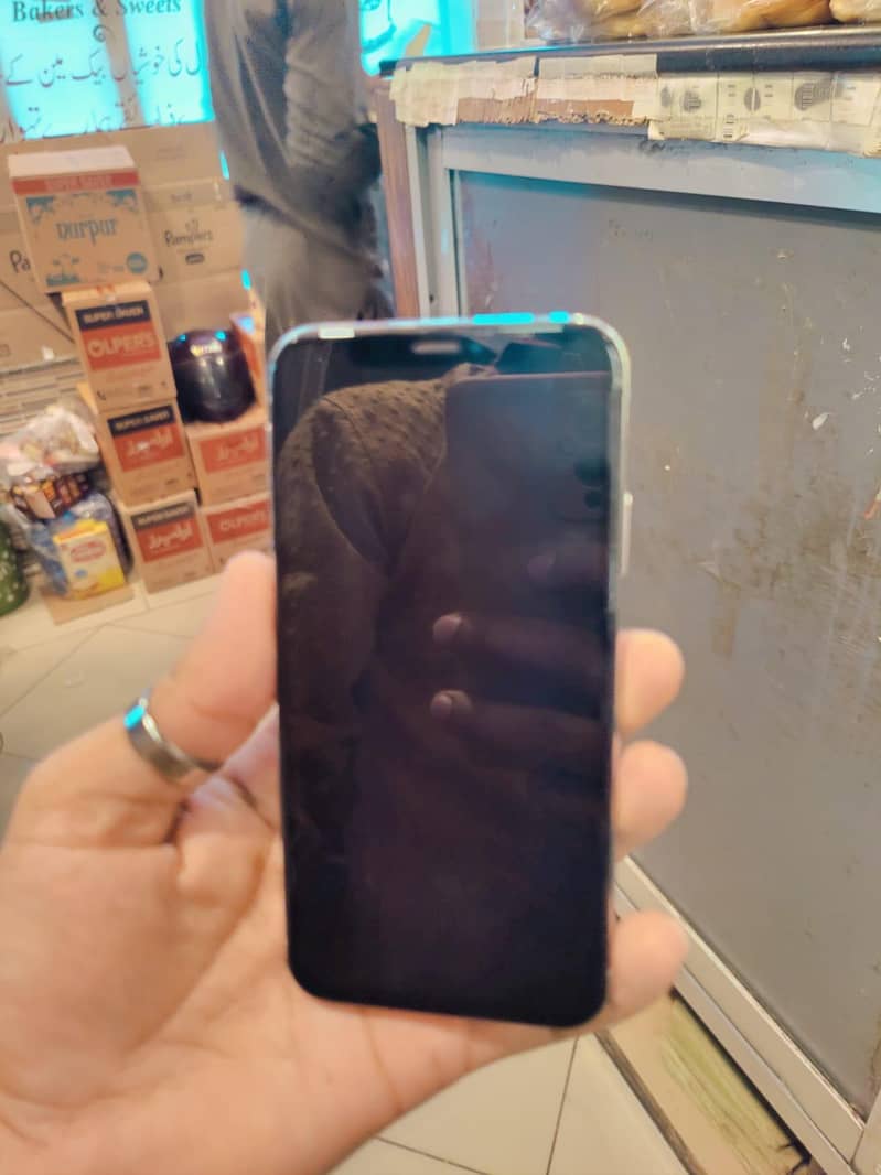 Apple iPhone X 1