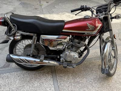 Honda CG 125 2025