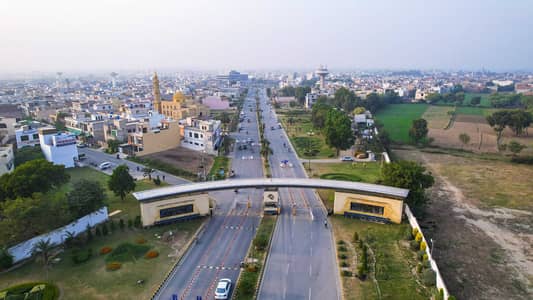 10 Marla Plots Are Available For Sale in Crystal Block