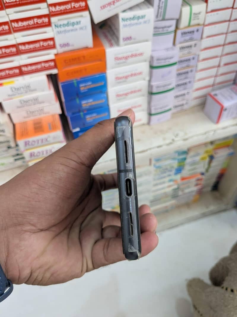Google Pixel 7 5