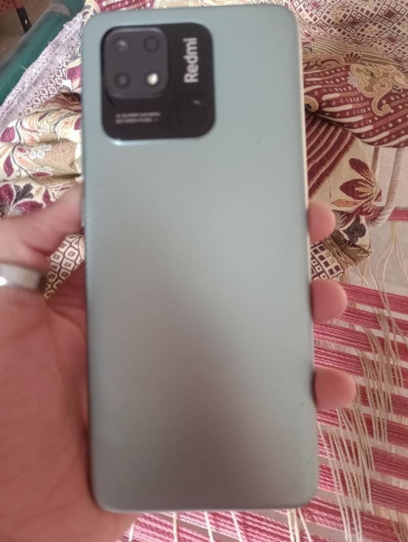 mobile with box 0