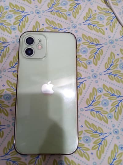 Apple iPhone 12