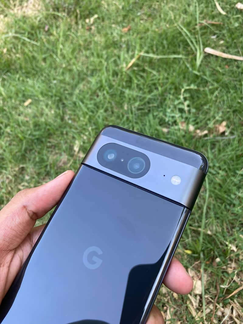 Google Pixel 8 2