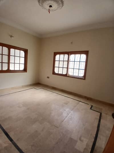 4 BED DD PORTION AVAILABLE FOR RENT