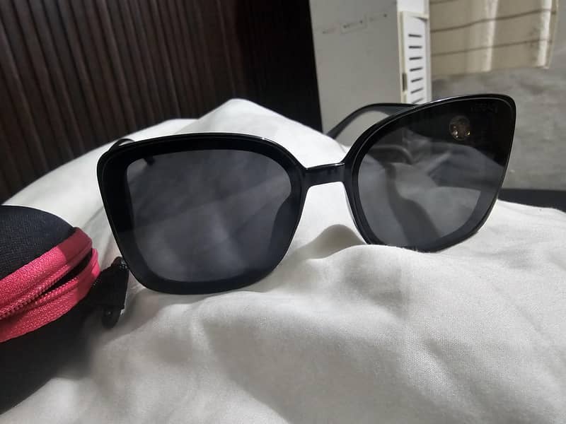 Sun Glasses 0