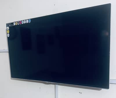 42” LED TV