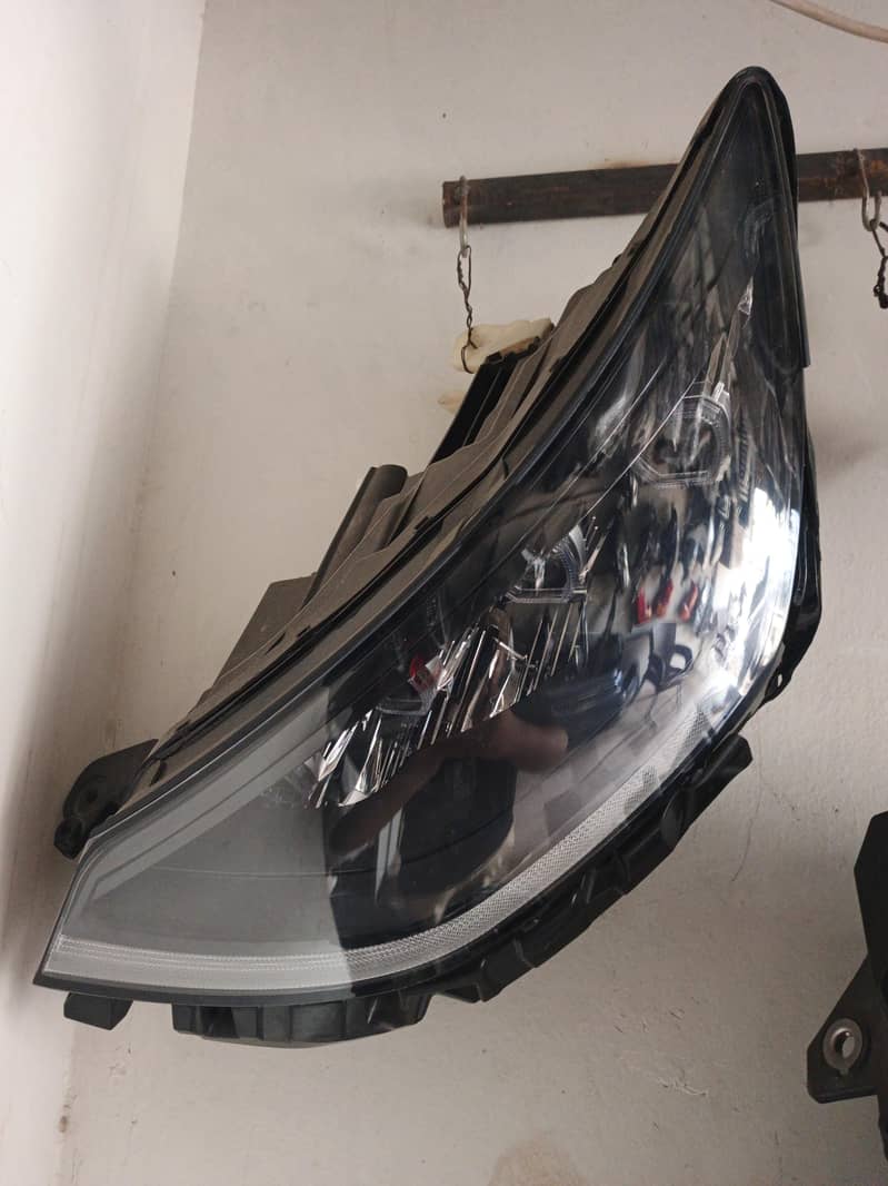Sonata headlights 0