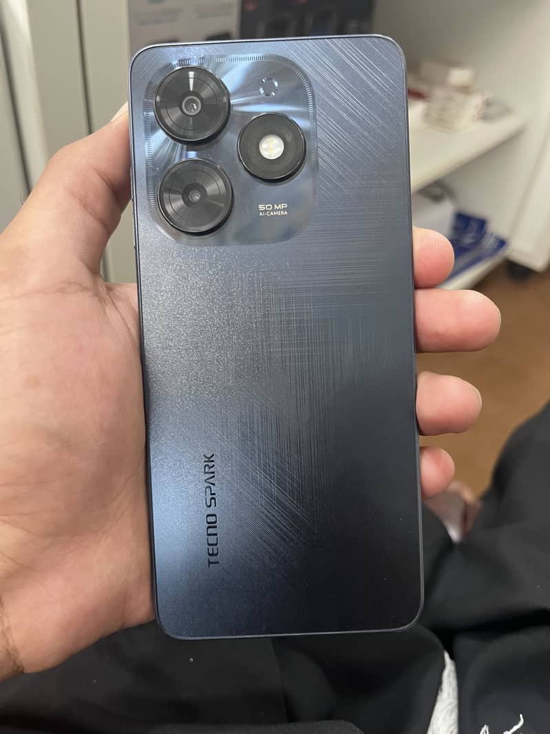Mobile 3