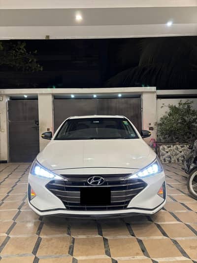 Hyundai Elantra 2021