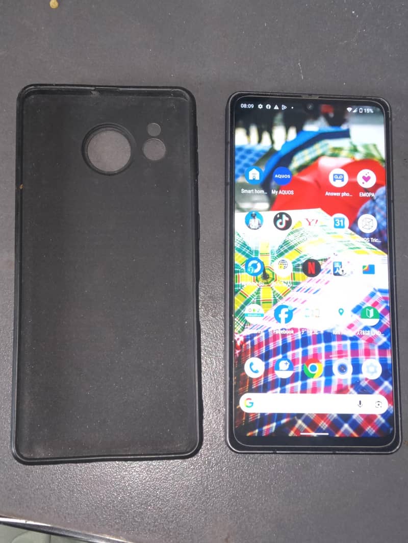 Sharp Aquos Sense7 plus 6