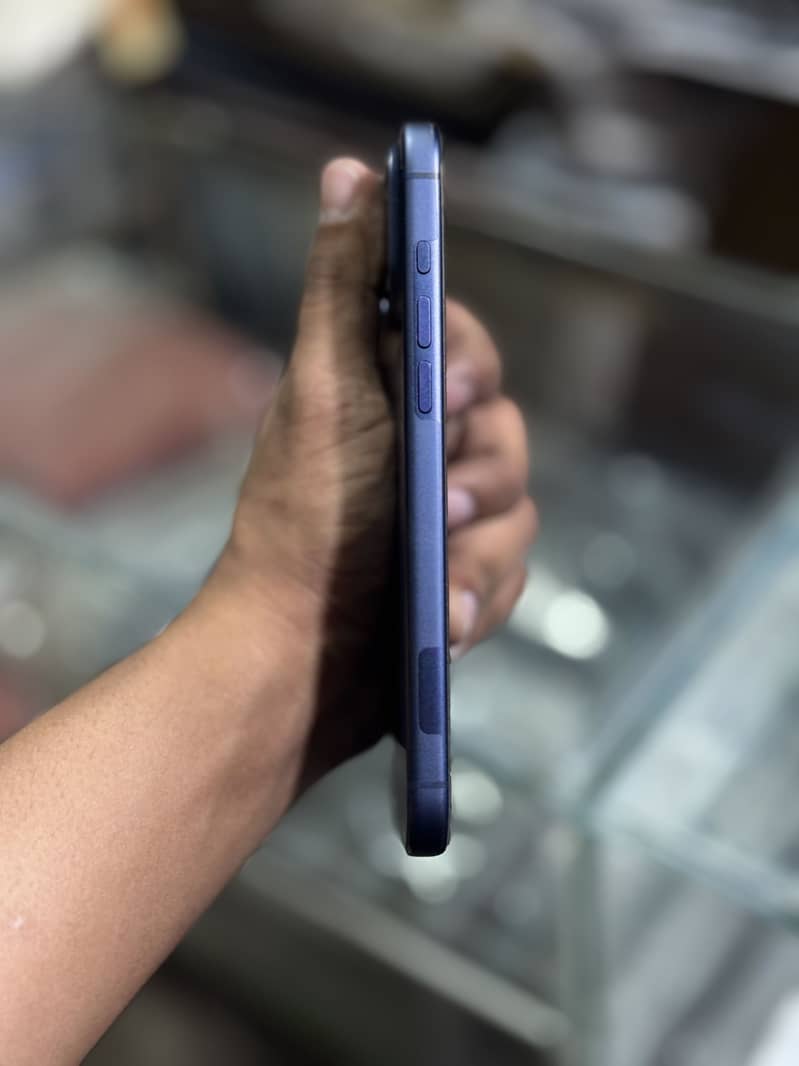 Iphone 17 pro max 3