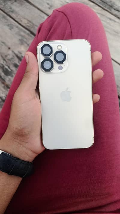 Apple iPhone 13 Pro