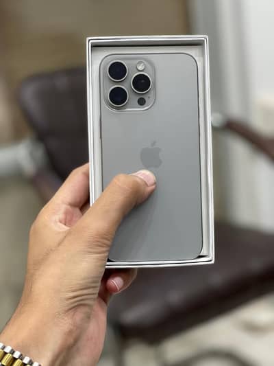 Apple iPhone 15 Pro Max