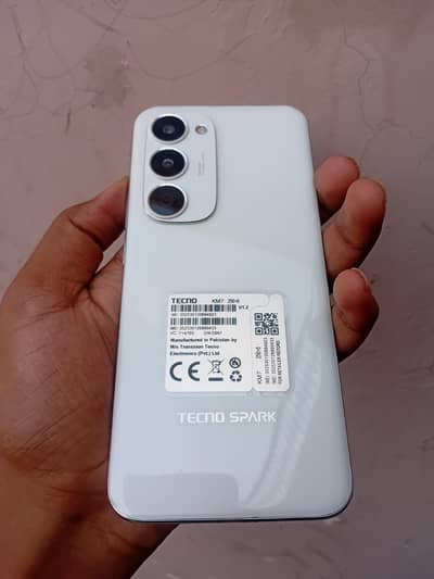 Tecno spark 40pro plus