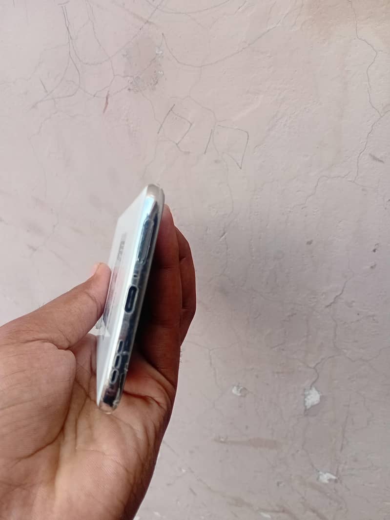 Tecno spark 40pro plus 3