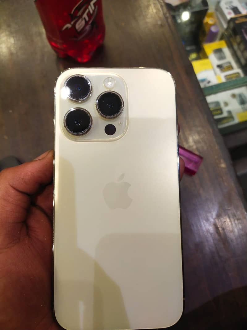 Apple iPhone 14 pro 1tb 0