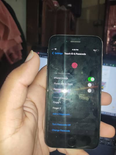 Apple iPhone 8 Whatsapp 03124183447