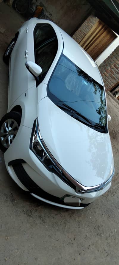 Total Genuine First Owner Toyota Gli 17/18 Brand New 0 Mater car