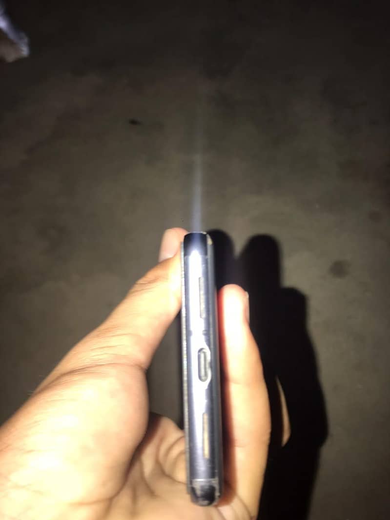 Google Pixel 7 4