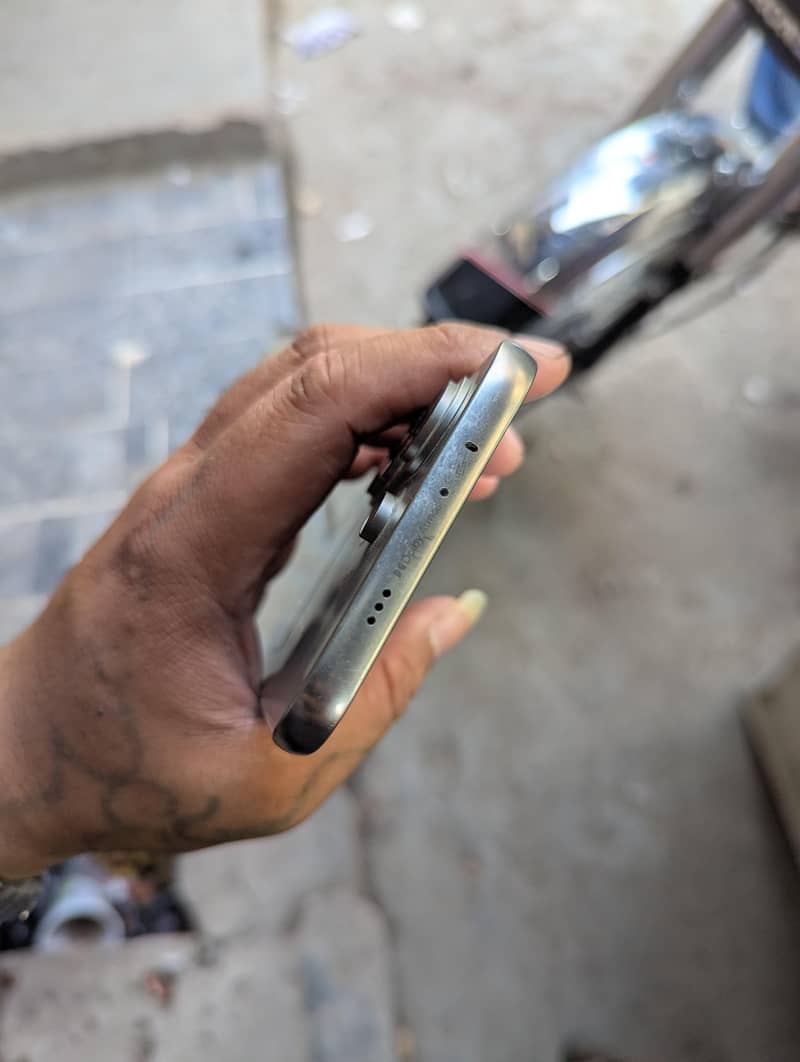 Tecno CAMON i 4