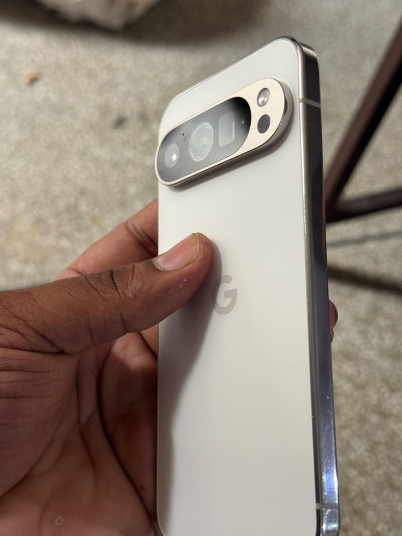 Google Pixel 9 Pro 4