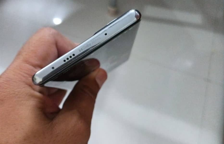 Tecno CAMON 40 Pro 0