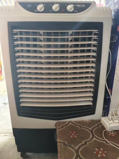 urgent sale. 03067897650