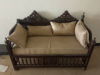 7 seater carved vintage sofa