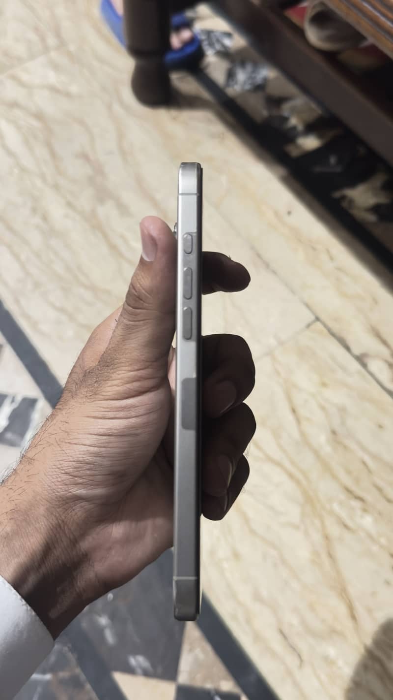 Mobile 1