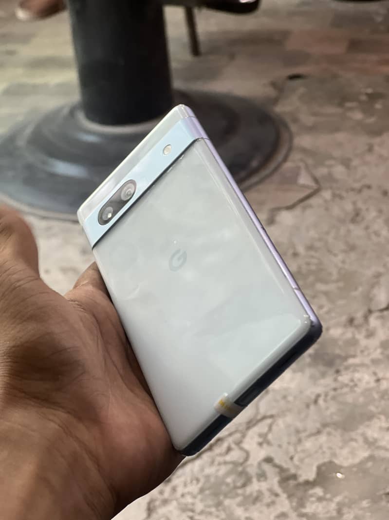 Google Pixel 7a 3