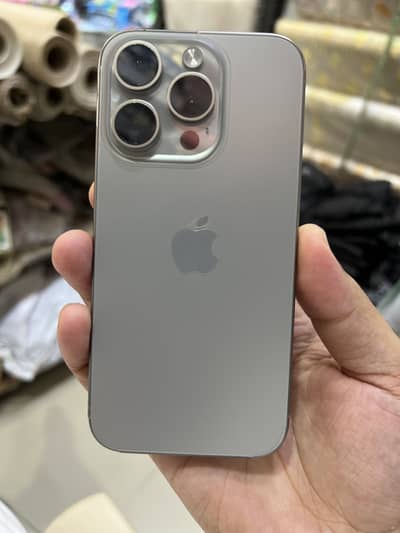 Apple iPhone 15 Pro
