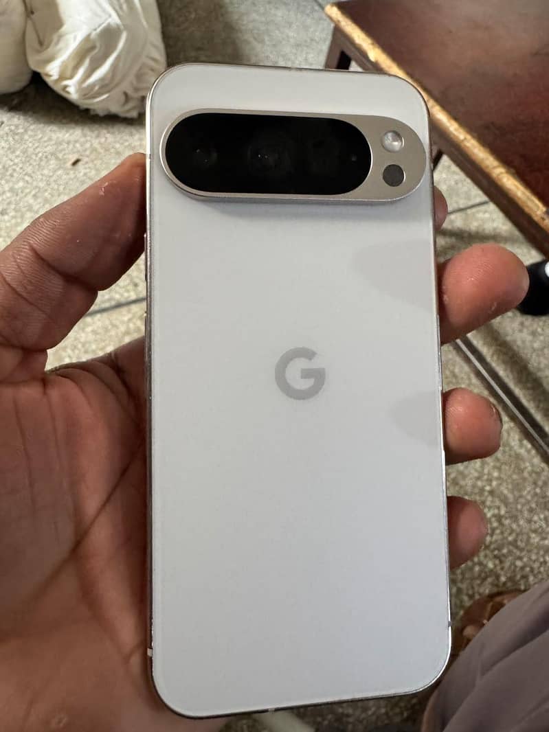 Google Pixel 9 Pro 0