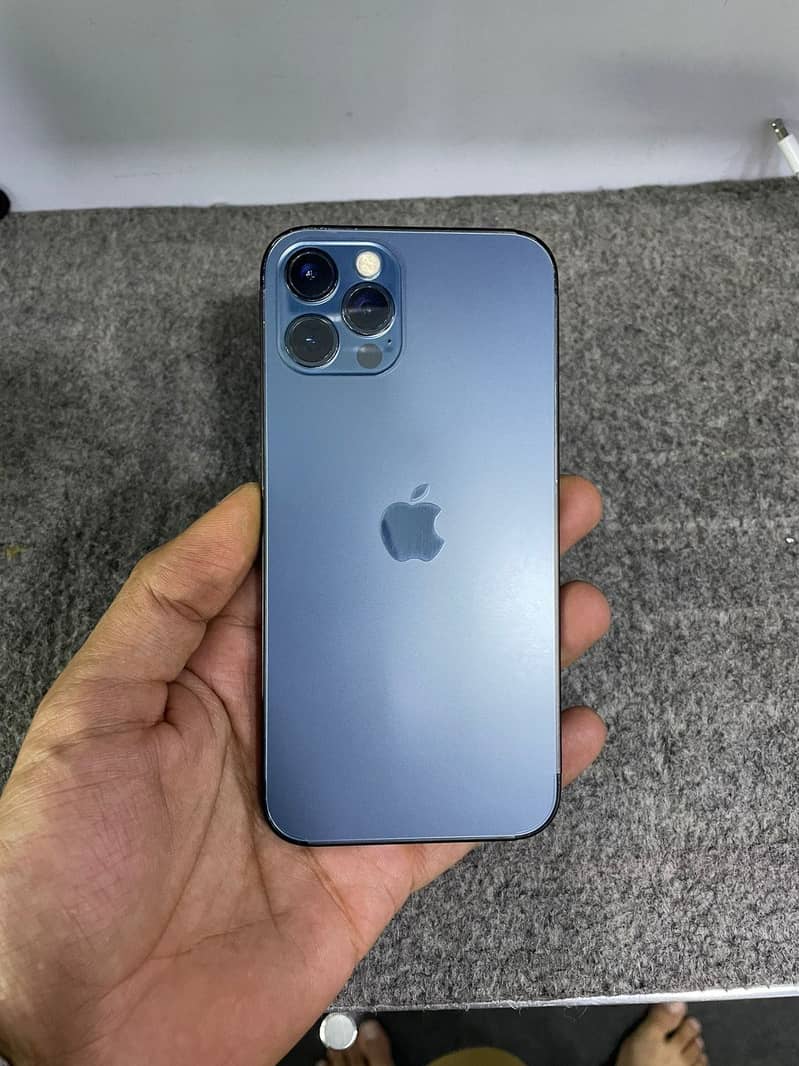 Apple iPhone 12 Pro 0