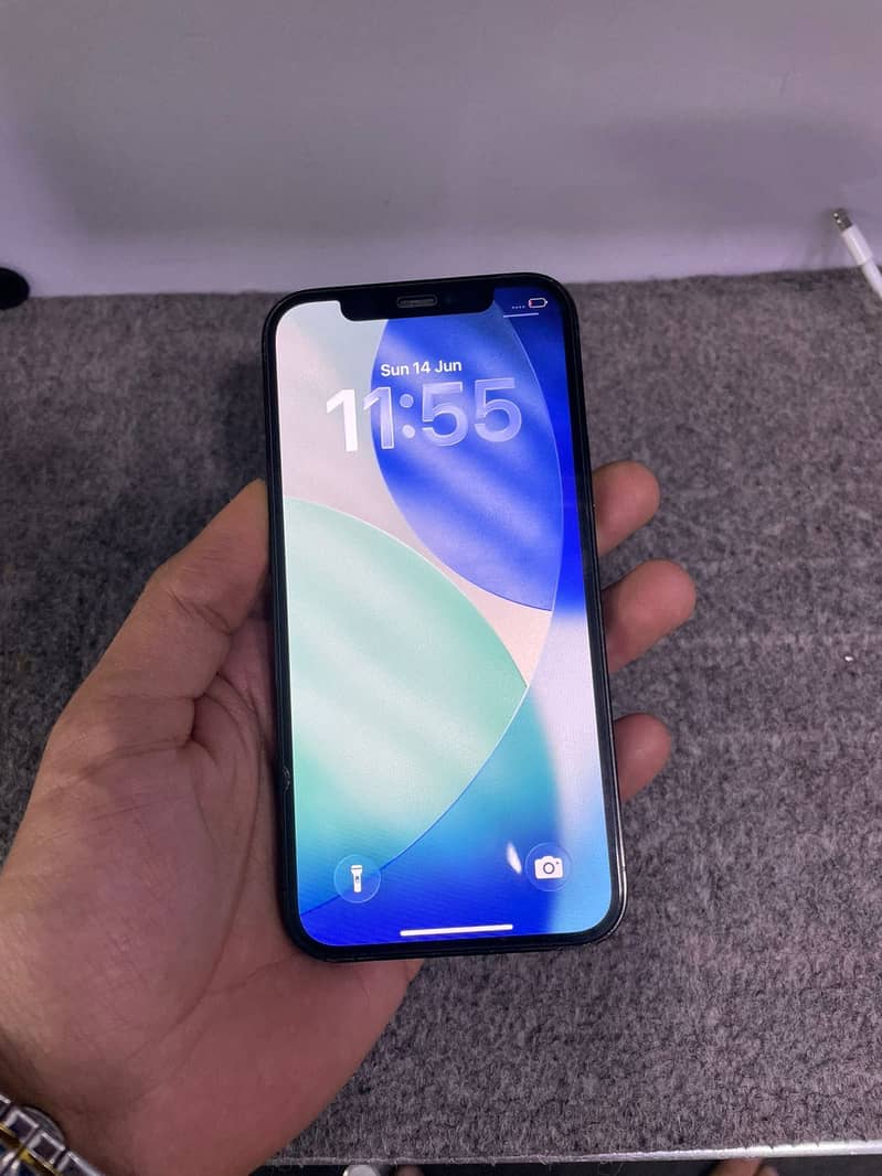 Apple iPhone 12 Pro 6