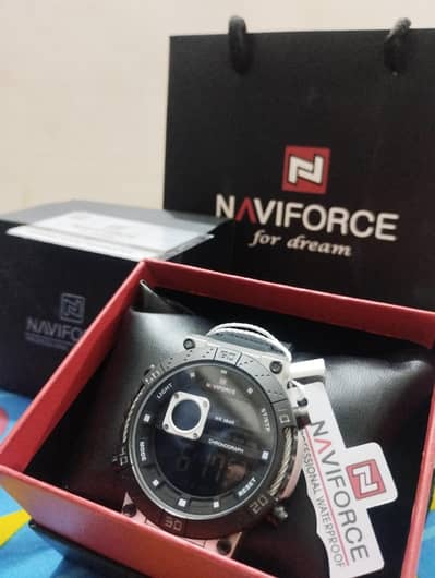 Naviforce Model : 9241T