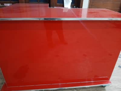 L shape counter