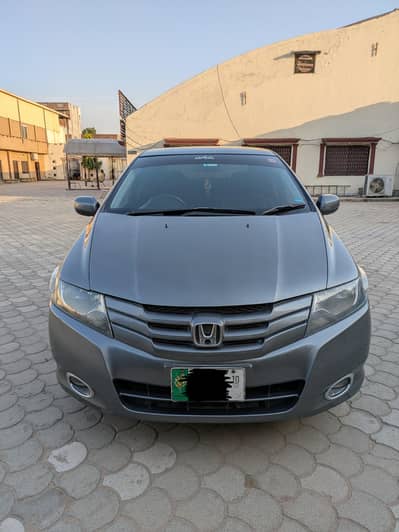 Honda City IVTEC 2010 Family Car