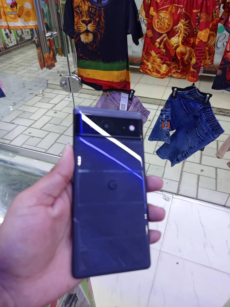 Google Pixel 6 0