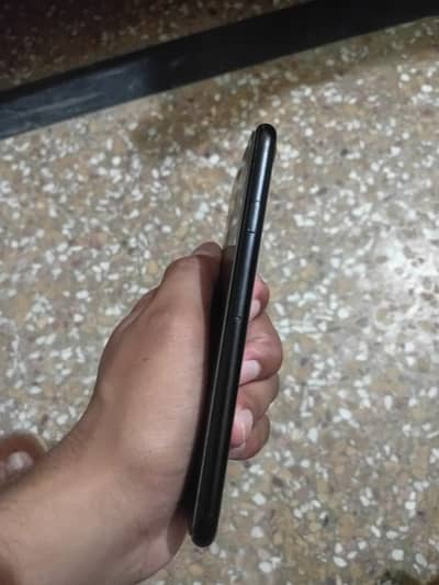 Apple iPhone SE 2020 pta approved