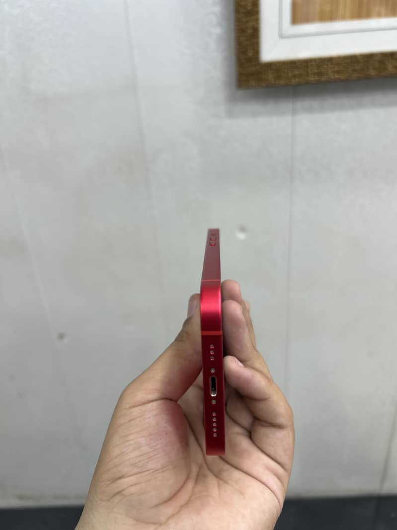 Apple iPhone 14 2