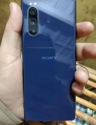 Sony Xperia 5