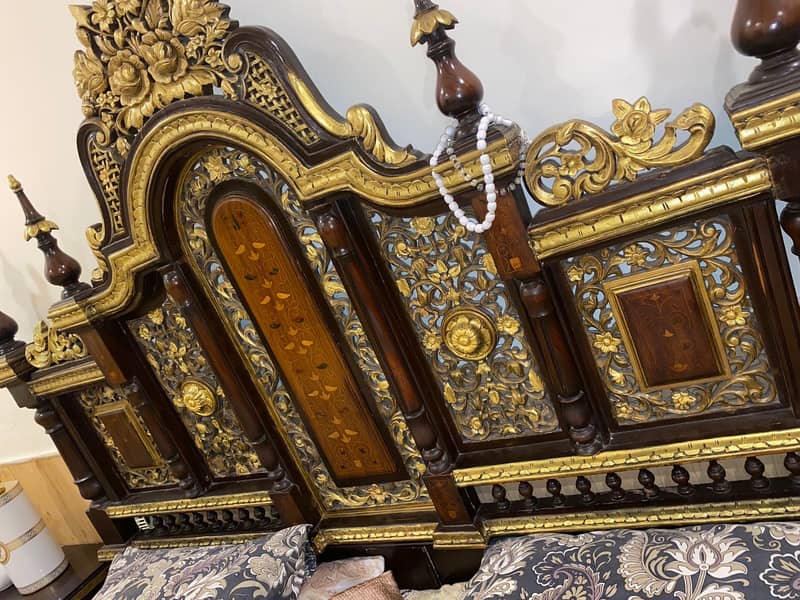Chinioti King Bed 0
