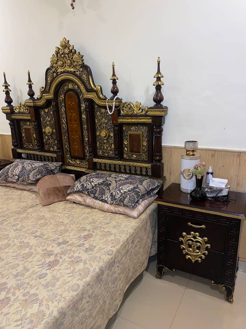 Chinioti King Bed 3
