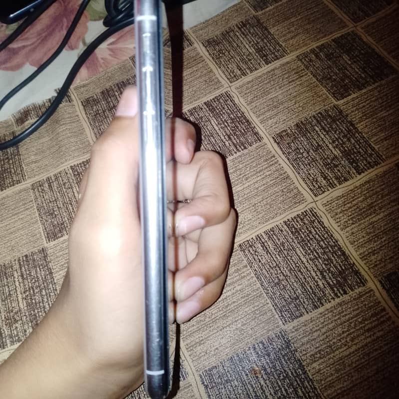 Apple iPhone X 1