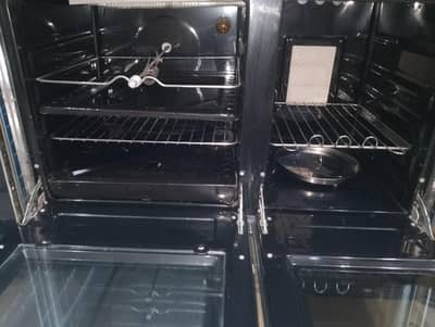 cooking range (stove + oven )