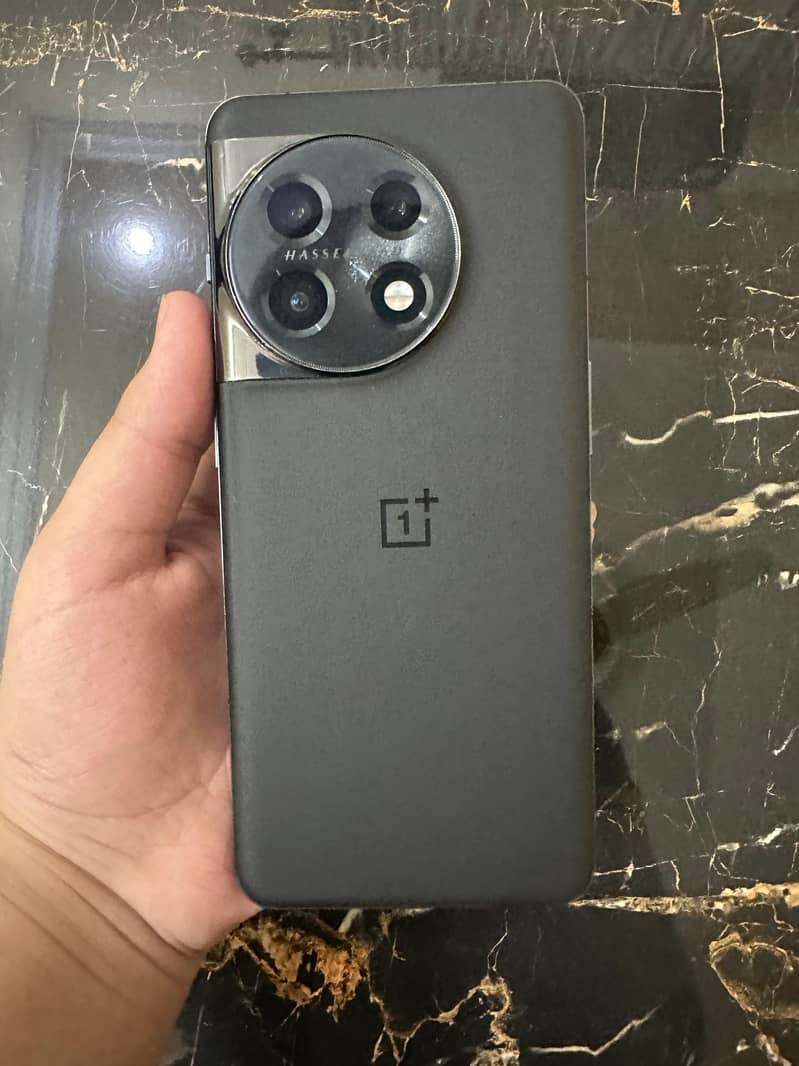 One Plus 11 0